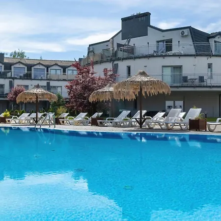Dajax - Kort Tenisowy, Basen Zewnetrzny, Plac Zabaw Apartment Pobierowo