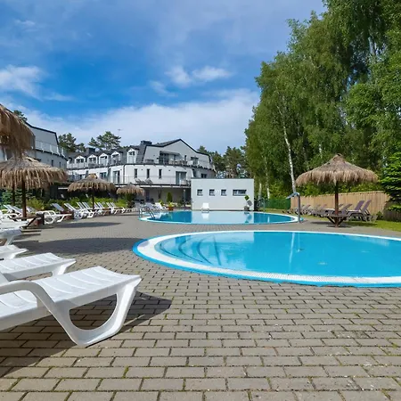 Dajax - Kort Tenisowy, Basen Zewnetrzny, Plac Zabaw Apartment Pobierowo