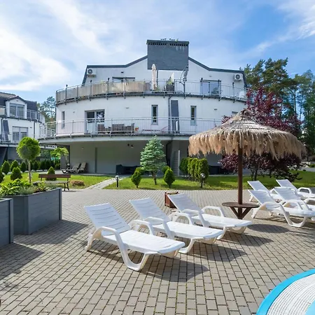 Dajax - Kort Tenisowy, Basen Zewnetrzny, Plac Zabaw Apartment *